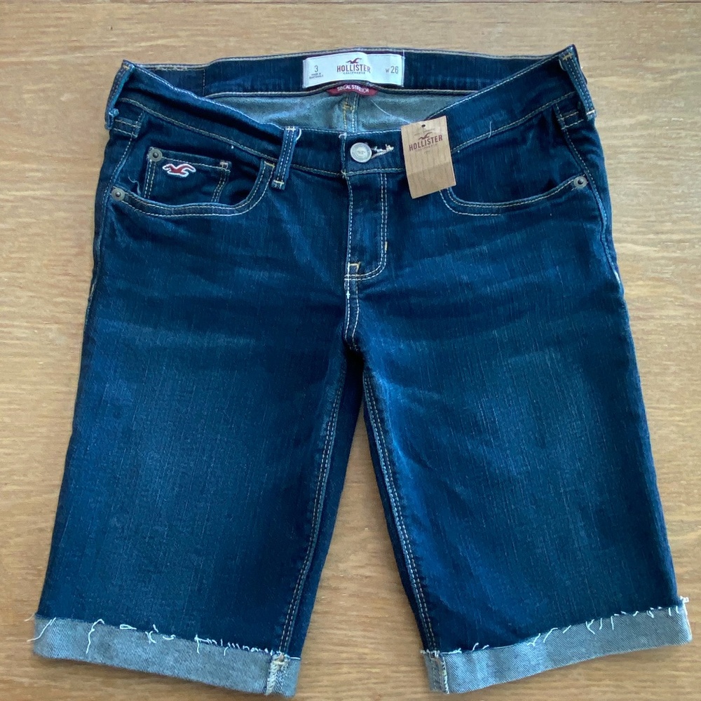 Hollister Denim Shorts 26
